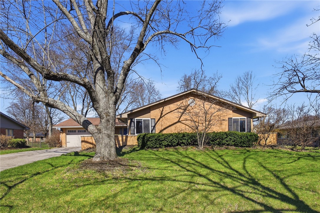2433 East Rahn Road Kettering, OH 45440 - Photo 2 of 70 Gallery Image 2