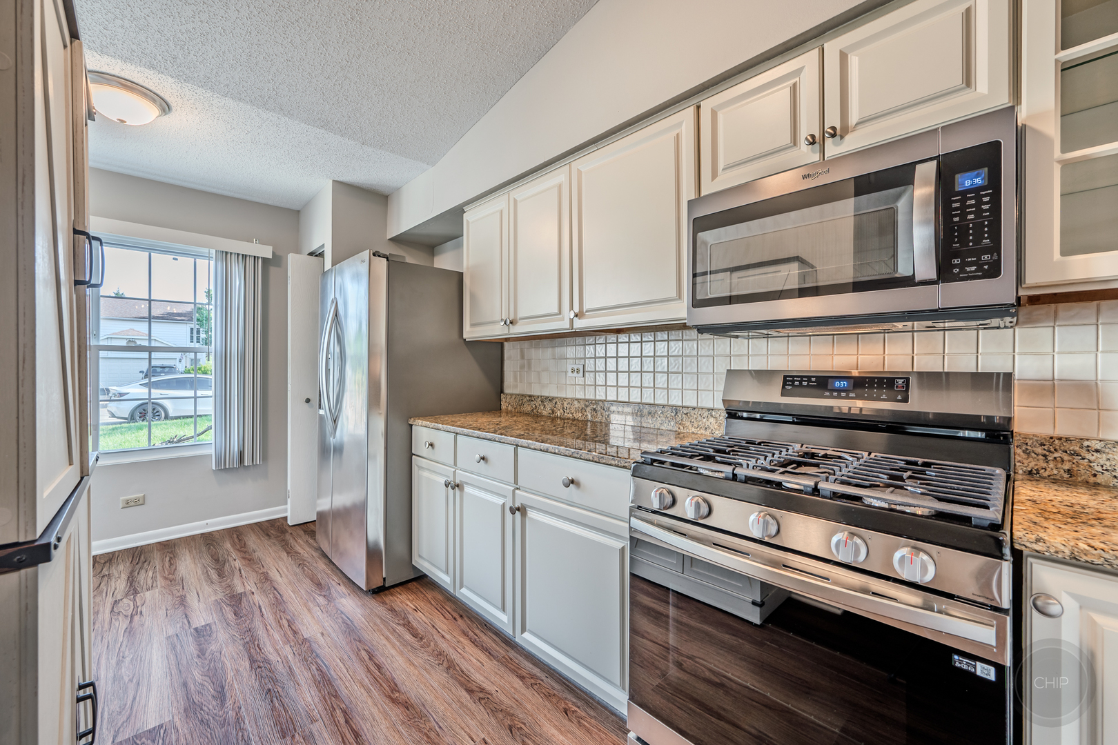 1846 Shetland Road Naperville, IL 60565 - Photo 6 of 25 Gallery Image 6