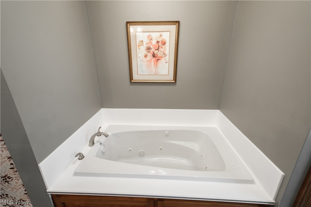 2403 Brokensword Road Bucyrus, OH 44820 - Photo 19 of 27