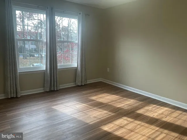 $2,350 | 81 Willow Court, Hamilton, NJ 08619