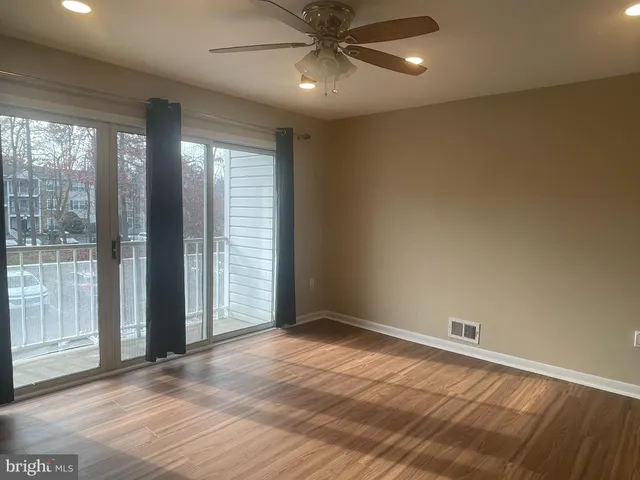 $2,350 | 81 Willow Court, Hamilton, NJ 08619