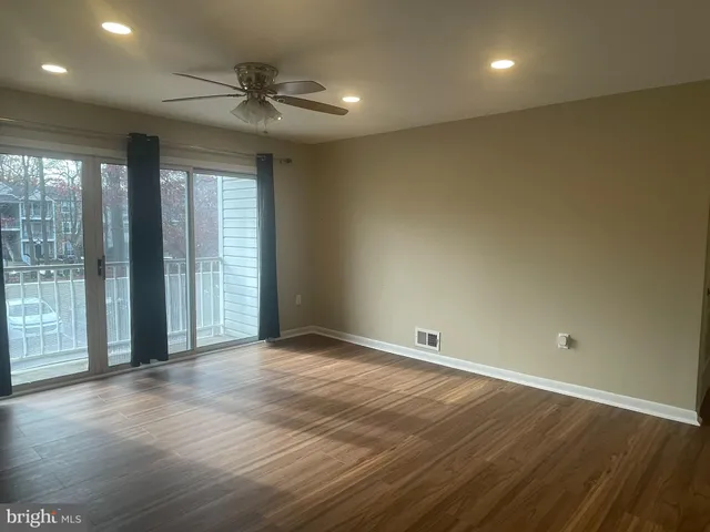 $2,350 | 81 Willow Court, Hamilton, NJ 08619