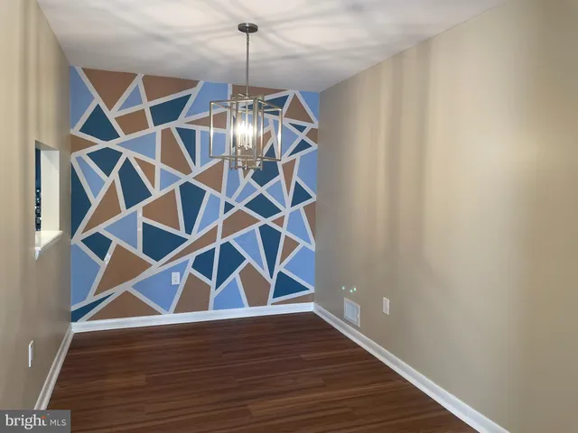 $2,350 | 81 Willow Court, Hamilton, NJ 08619