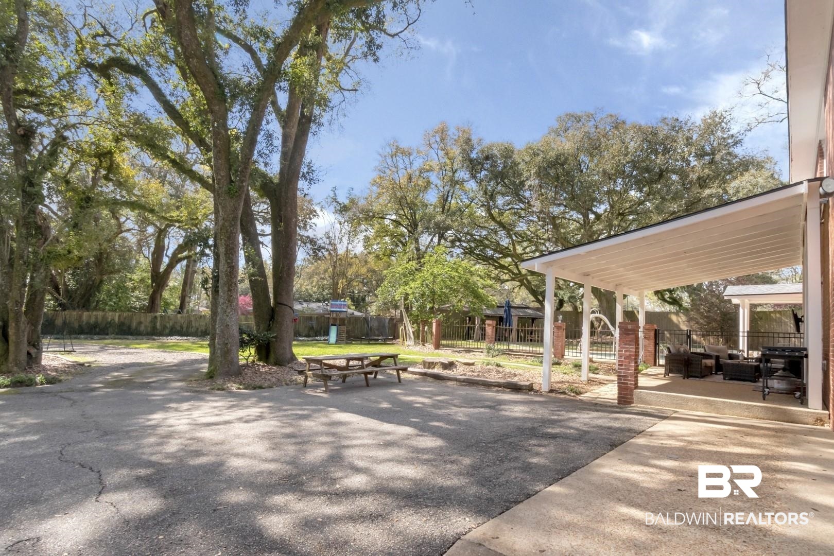 1508 Oak Cliff Court Mobile, AL 36609 - Photo 33 of 49