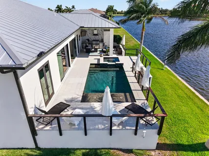 $925,000 | 125 Colony Point Drive, Punta Gorda, FL 33950