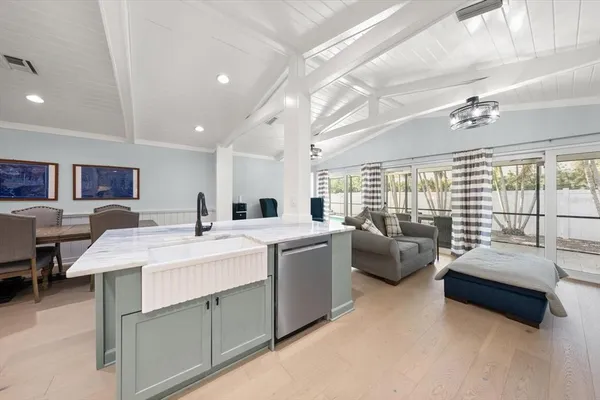 $1,275,000 | 500 Ponce De Leon Boulevard, Belleair, FL 33756