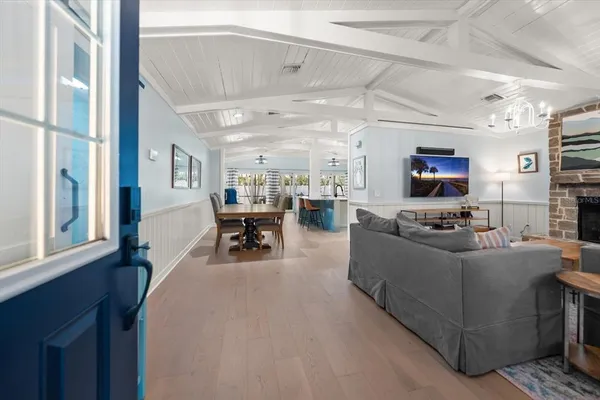 $1,275,000 | 500 Ponce De Leon Boulevard, Belleair, FL 33756