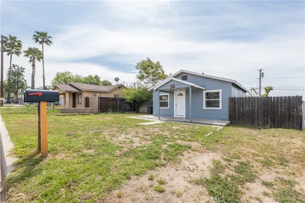 $670,000 | 34945 Ave B, Yucaipa, CA 92399