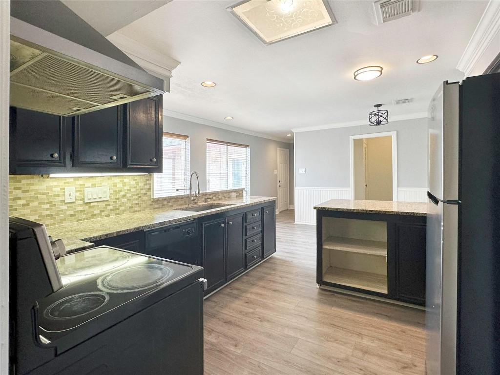 6806 Winkleman Road Houston, TX 77083 - Photo 13 of 29