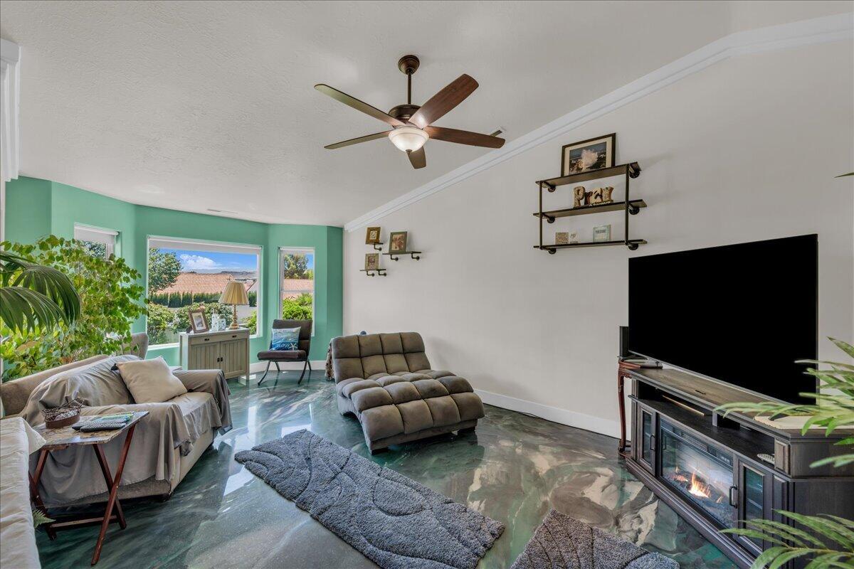 225 North Valley View Drive, Unit 69 St. George, UT 84770 - Photo 5 of 31 15-H-15