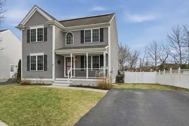 $625,900 | 10 Mate Drive, New Bedford, MA 02745