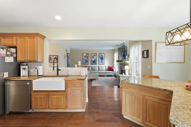 $625,900 | 10 Mate Drive, New Bedford, MA 02745