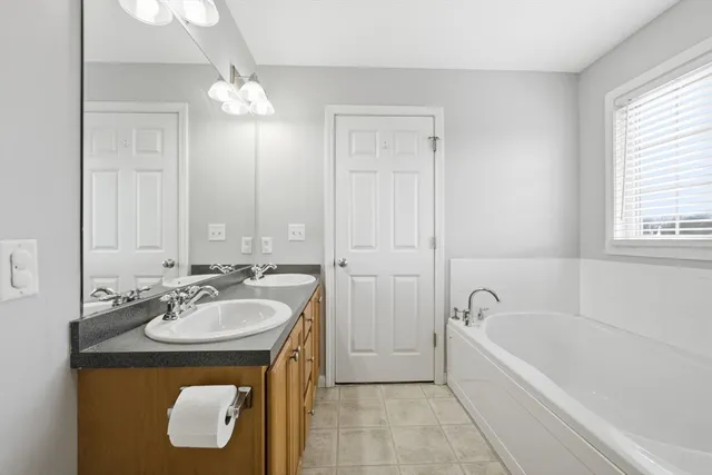 $625,900 | 10 Mate Drive, New Bedford, MA 02745