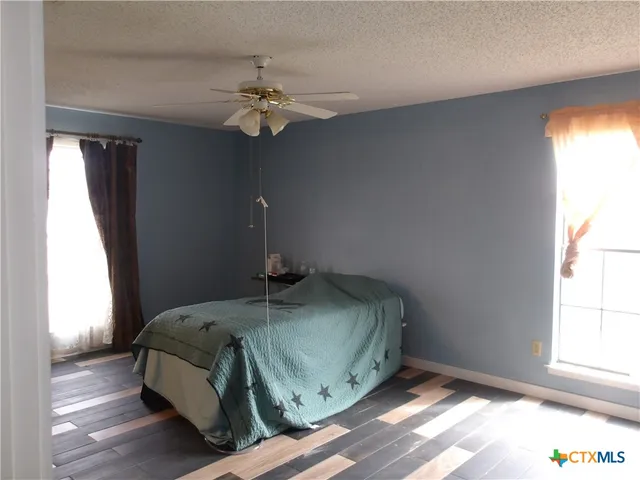 $295,000 | 2512 Highway 36, Gatesville, TX 76528