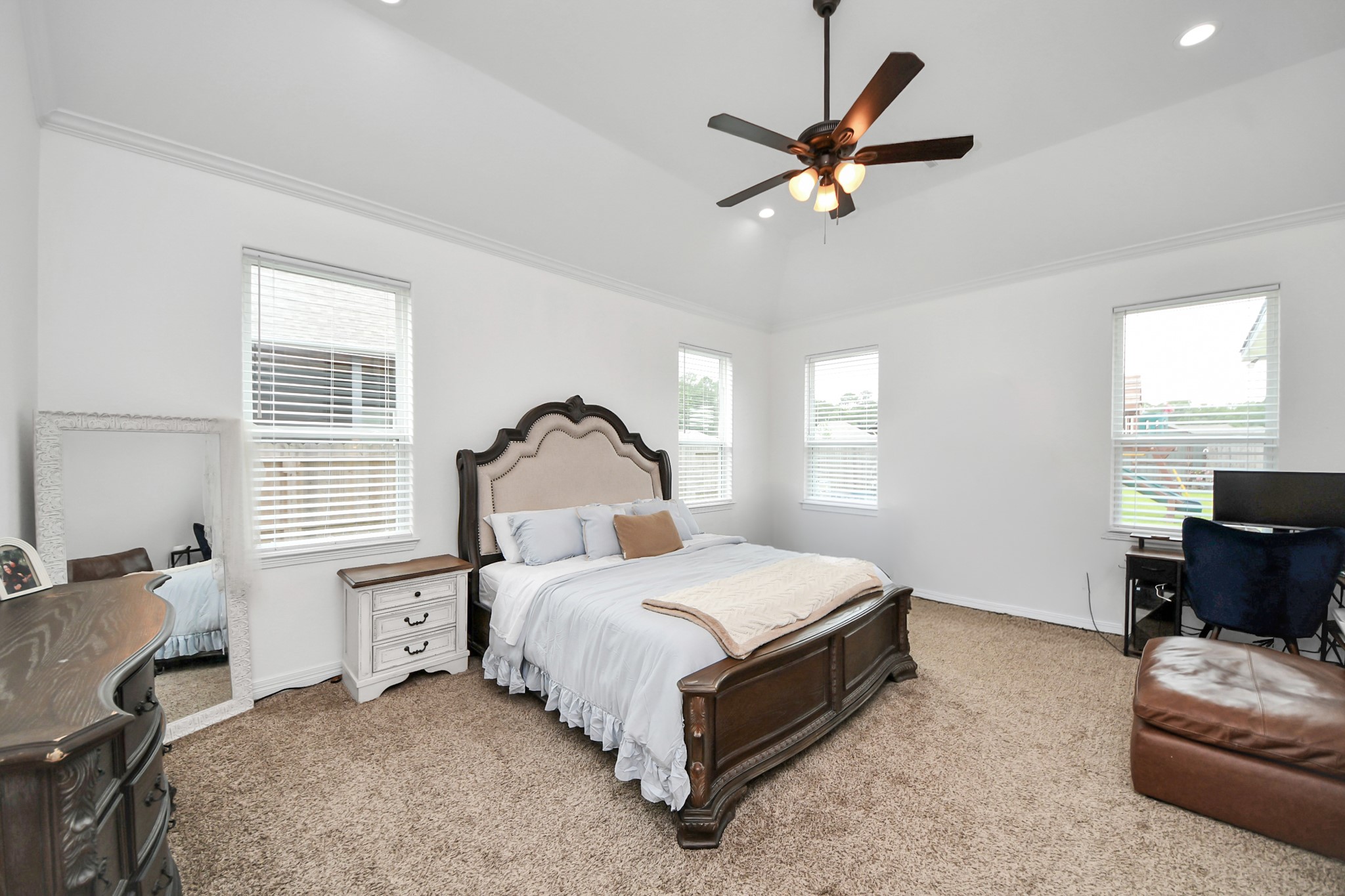 111 Alder Loop Anahuac, TX 77514 - Photo 29 of 50 Primary Bedroom