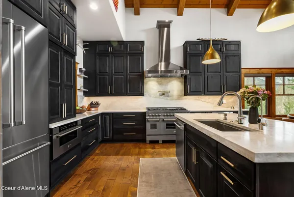 $2,495,000 | 356 North Idaho Club Drive, Sandpoint, ID 83864