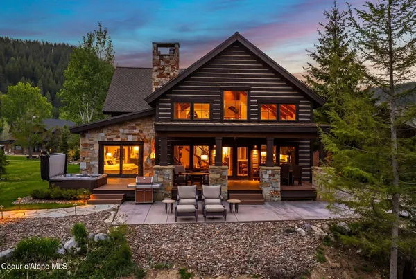 $2,495,000 | 356 North Idaho Club Drive, Sandpoint, ID 83864