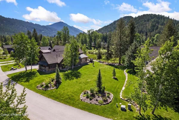 $2,495,000 | 356 North Idaho Club Drive, Sandpoint, ID 83864
