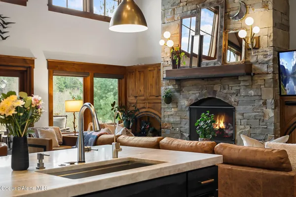 $2,495,000 | 356 North Idaho Club Drive, Sandpoint, ID 83864