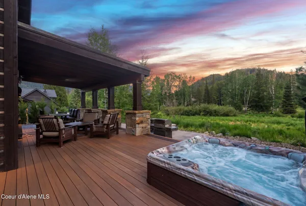 $2,495,000 | 356 North Idaho Club Drive, Sandpoint, ID 83864