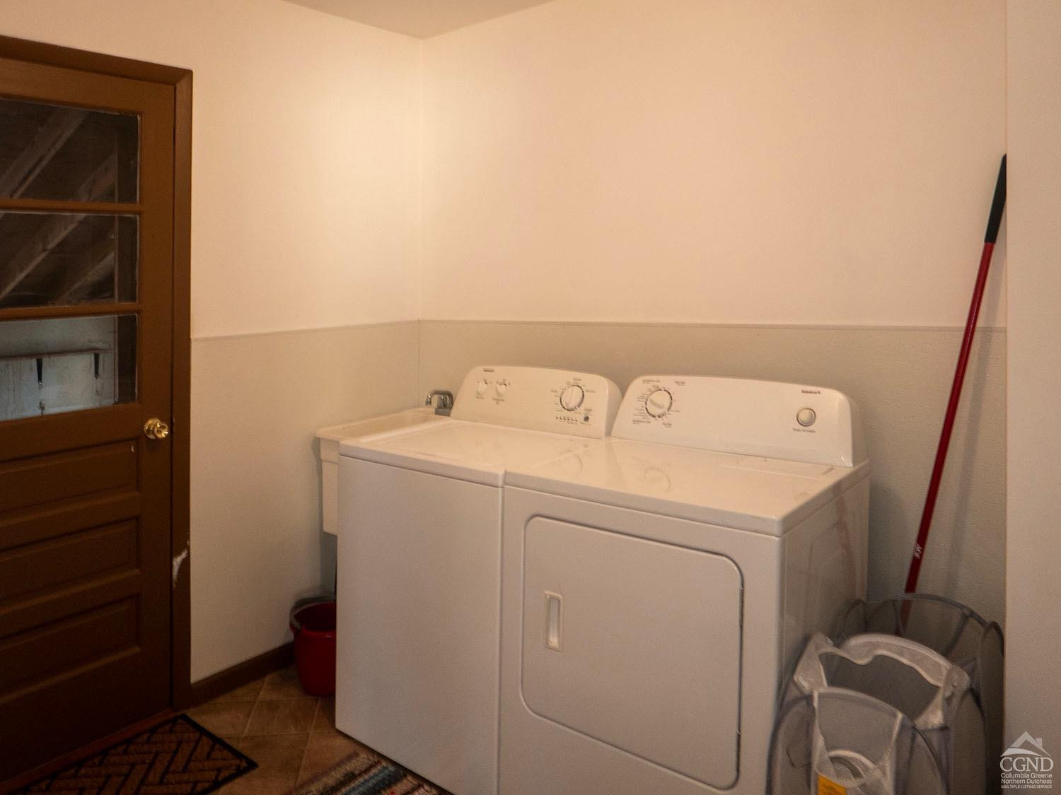 12 Baxter Road Elizaville, NY 12523 - Photo 11 of 19 Spacious laundry room, leads to garage