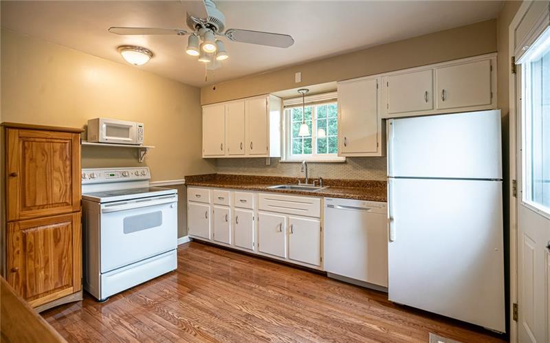 119 Fraser Road Valencia, PA 16059 - Photo 8 of 25
