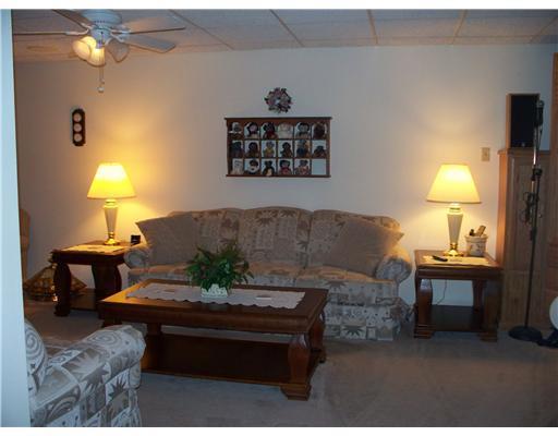 30 Sanitarium Road Washington, PA 15301 - Photo 11 of 17 Family Room.