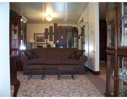 30 Sanitarium Road Washington, PA 15301 - Photo 5 of 17 Dining Room.