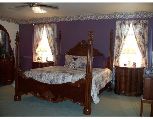 30 Sanitarium Road Washington, PA 15301 - Photo 8 of 17 Master Bedroom.