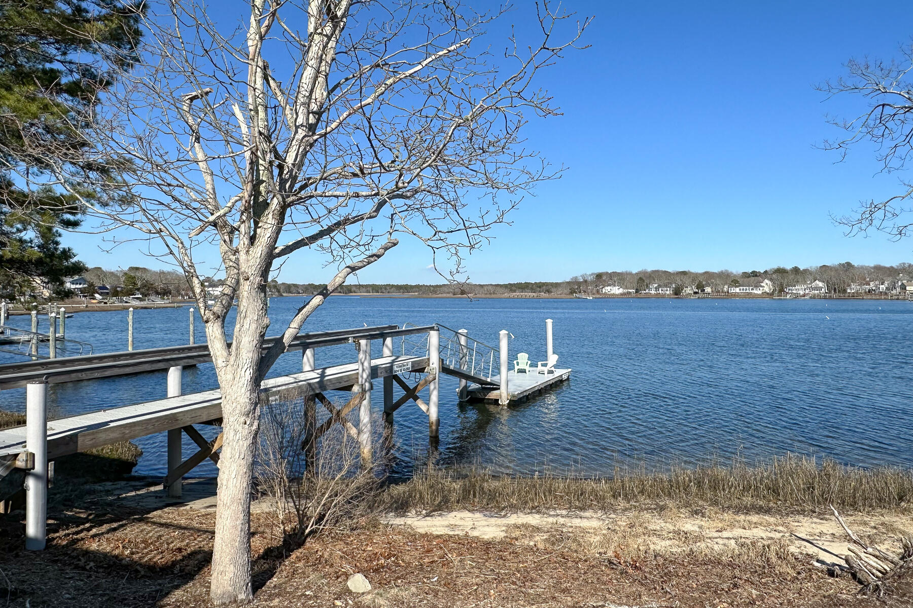 18 Great River Road Mashpee, MA 02649 - Photo 2 of 31 a view of a house with lake view