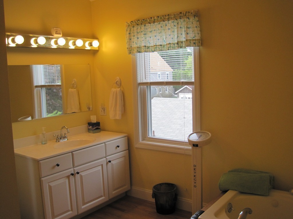 76 Turner Road Scituate, MA 02066 - Photo 15 of 19