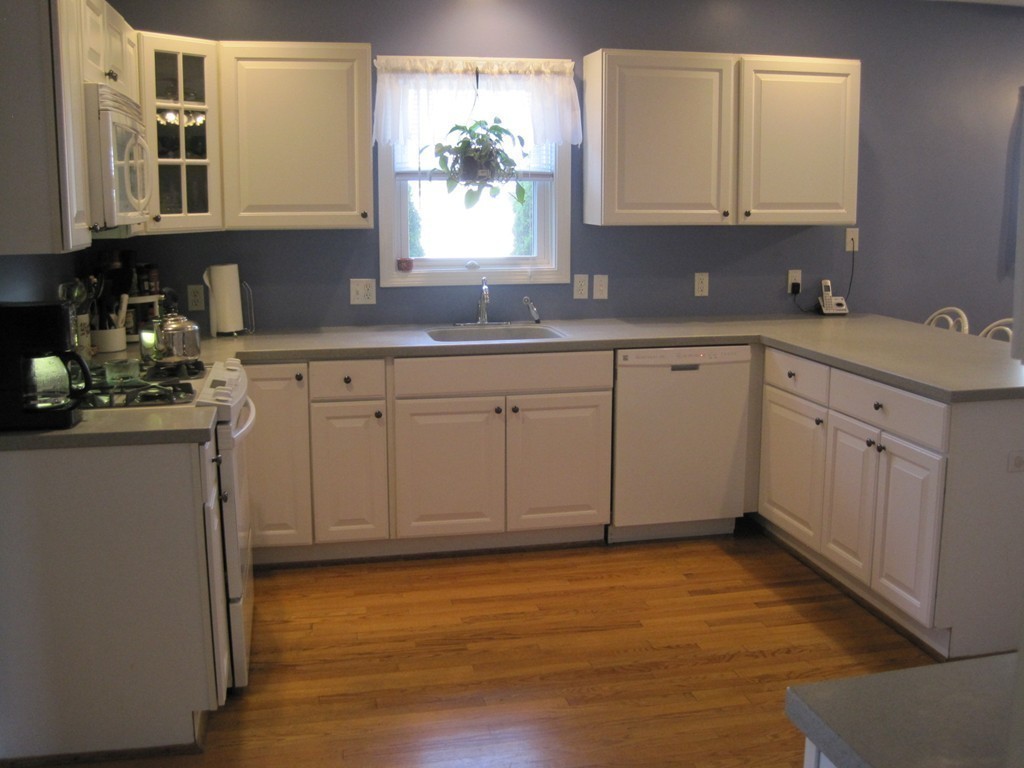 76 Turner Road Scituate, MA 02066 - Photo 6 of 19
