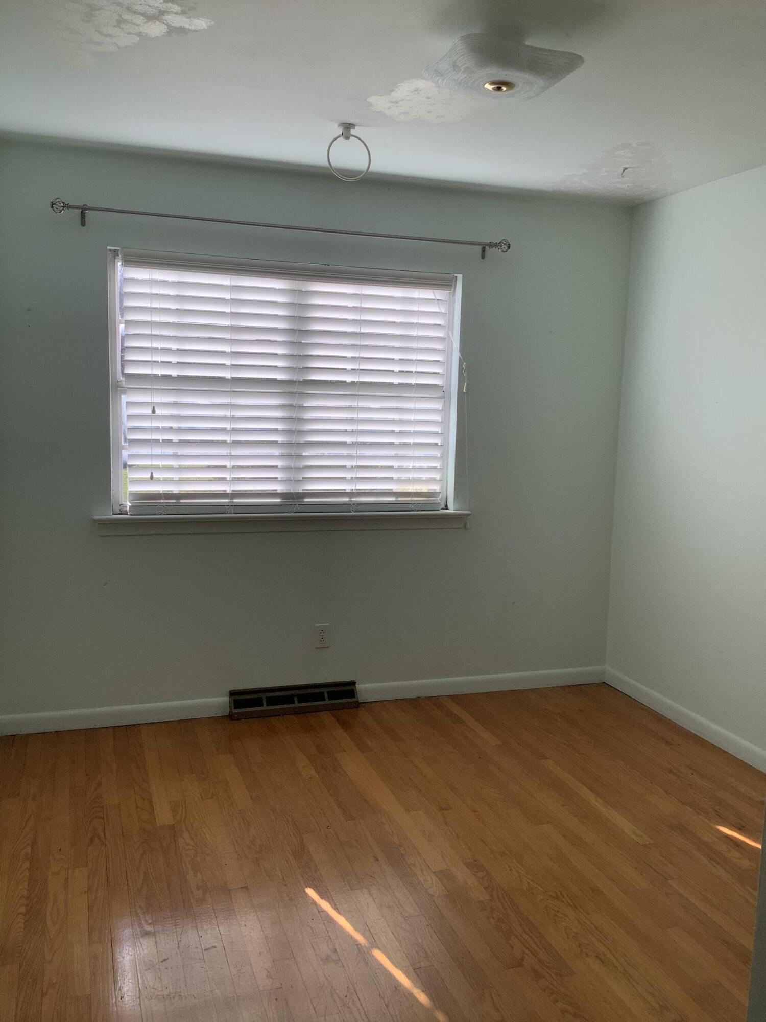 6731 Dupre Road Chattanooga, TN 37421 - Photo 20 of 36 2D888496-96A7-4AA1-B5B9-9D16C1C6E632