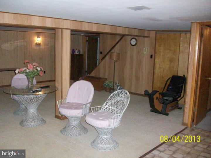 1112 West Welsh Road Ambler, PA 19002 - Photo 14 of 24 Family Room