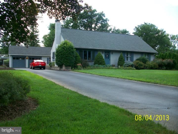 1112 West Welsh Road Ambler, PA 19002 - Photo 3 of 24 Driveway