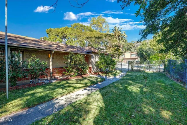 $1,248,000 | 3942 Los Olivos Lane, Glendale, CA 91214