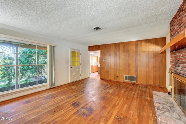 $1,248,000 | 3942 Los Olivos Lane, Glendale, CA 91214