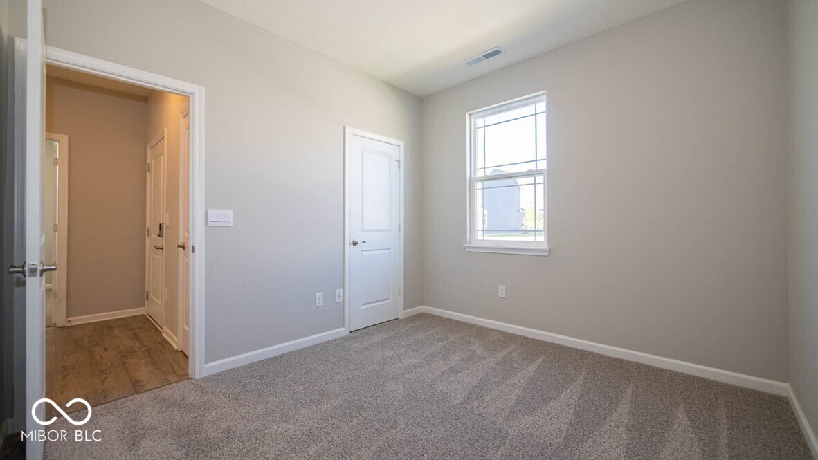 207 Springfield Crossing Greenfield, IN 46140 - Photo 6 of 26