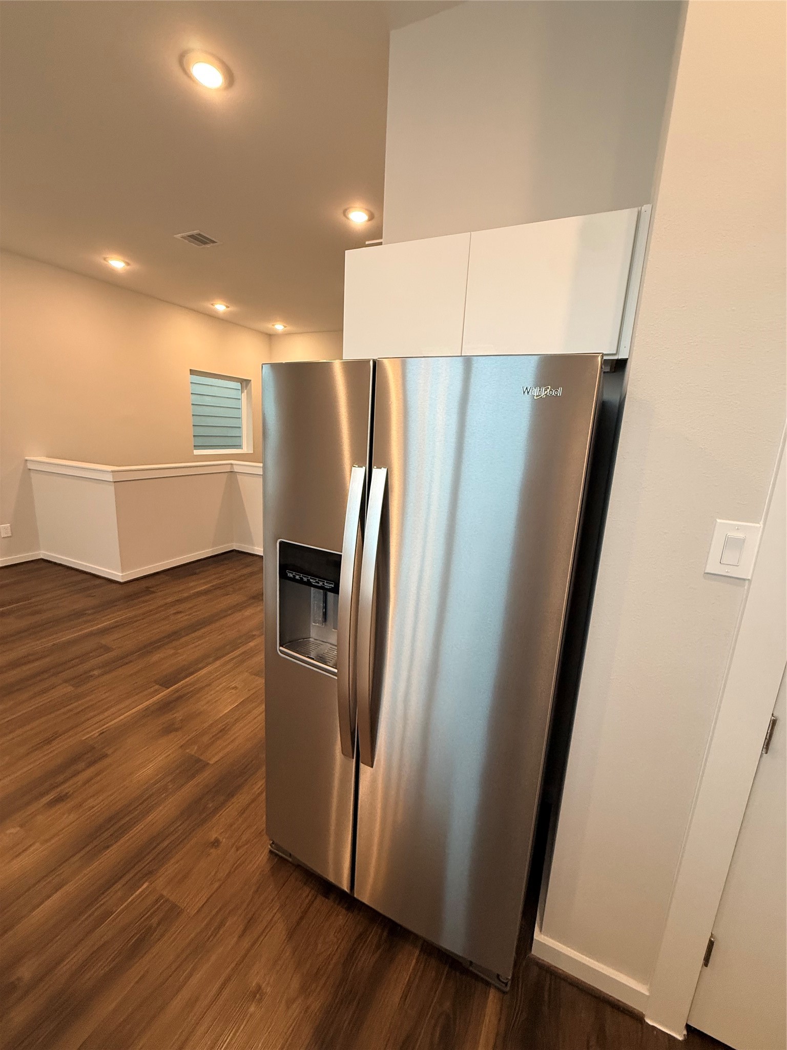 608 Thornton Road, Unit A Houston, TX 77018 - Photo 3 of 11 Gallery Image 3