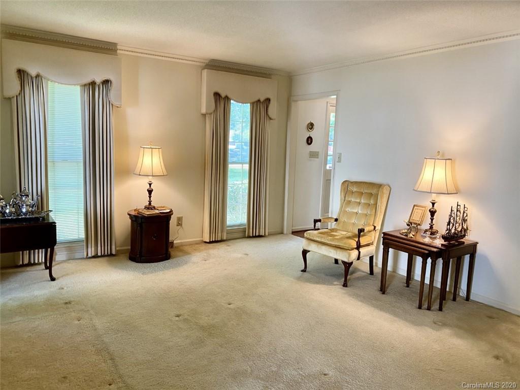 2816 Ferncliff Road Charlotte, NC 28211 - Photo 4 of 19