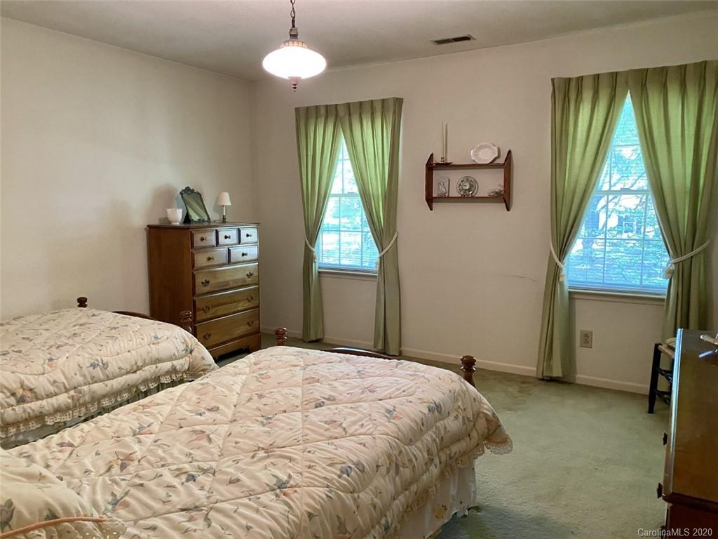 2816 Ferncliff Road Charlotte, NC 28211 - Photo 9 of 19
