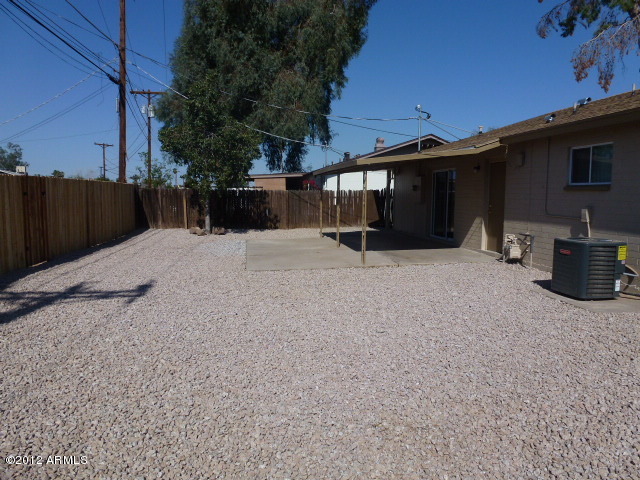 3811 West Bethany Home Road Phoenix, AZ 85019 - Photo 11 of 36 C:\fakepath\P1050053