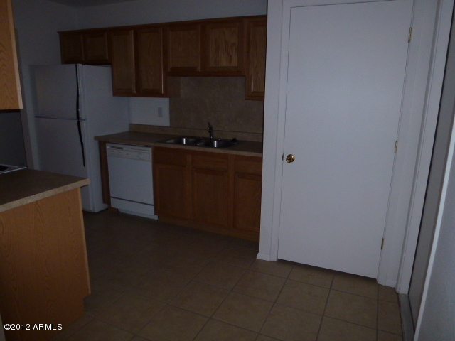 3811 West Bethany Home Road Phoenix, AZ 85019 - Photo 21 of 36 C:\fakepath\P1020612