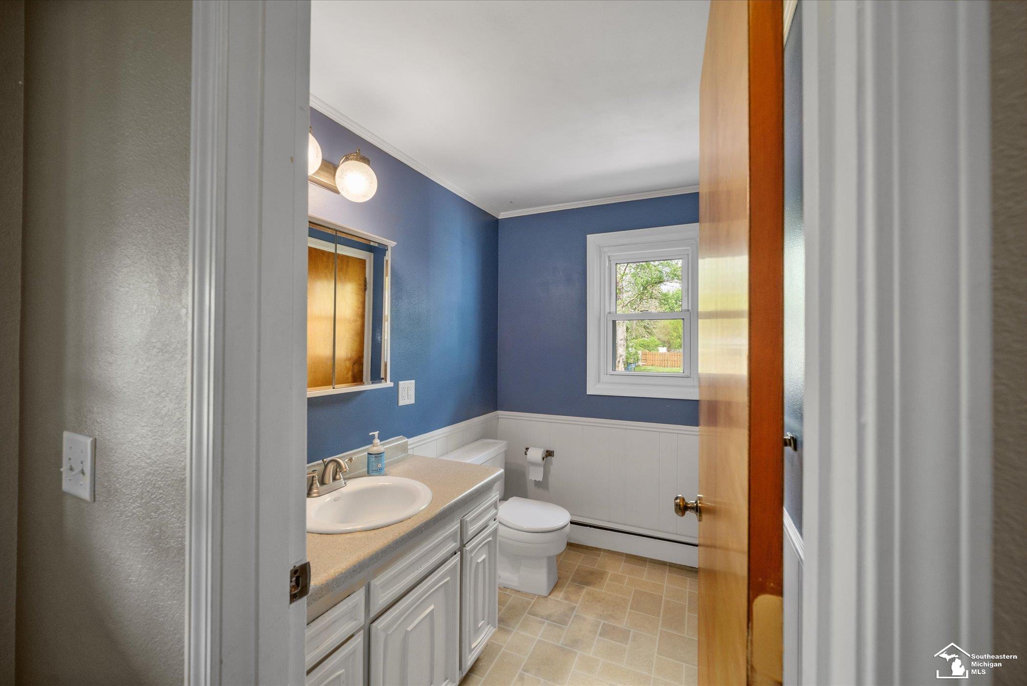6656 Secor Road Lambertville, MI 48144 - Photo 12 of 38