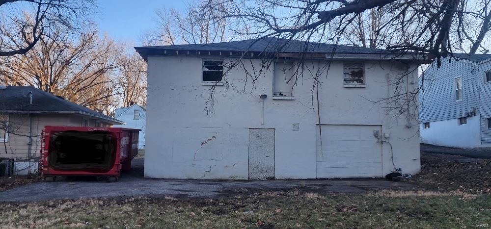 701 Robert Avenue Ferguson, MO 63135 - Photo 3 of 20