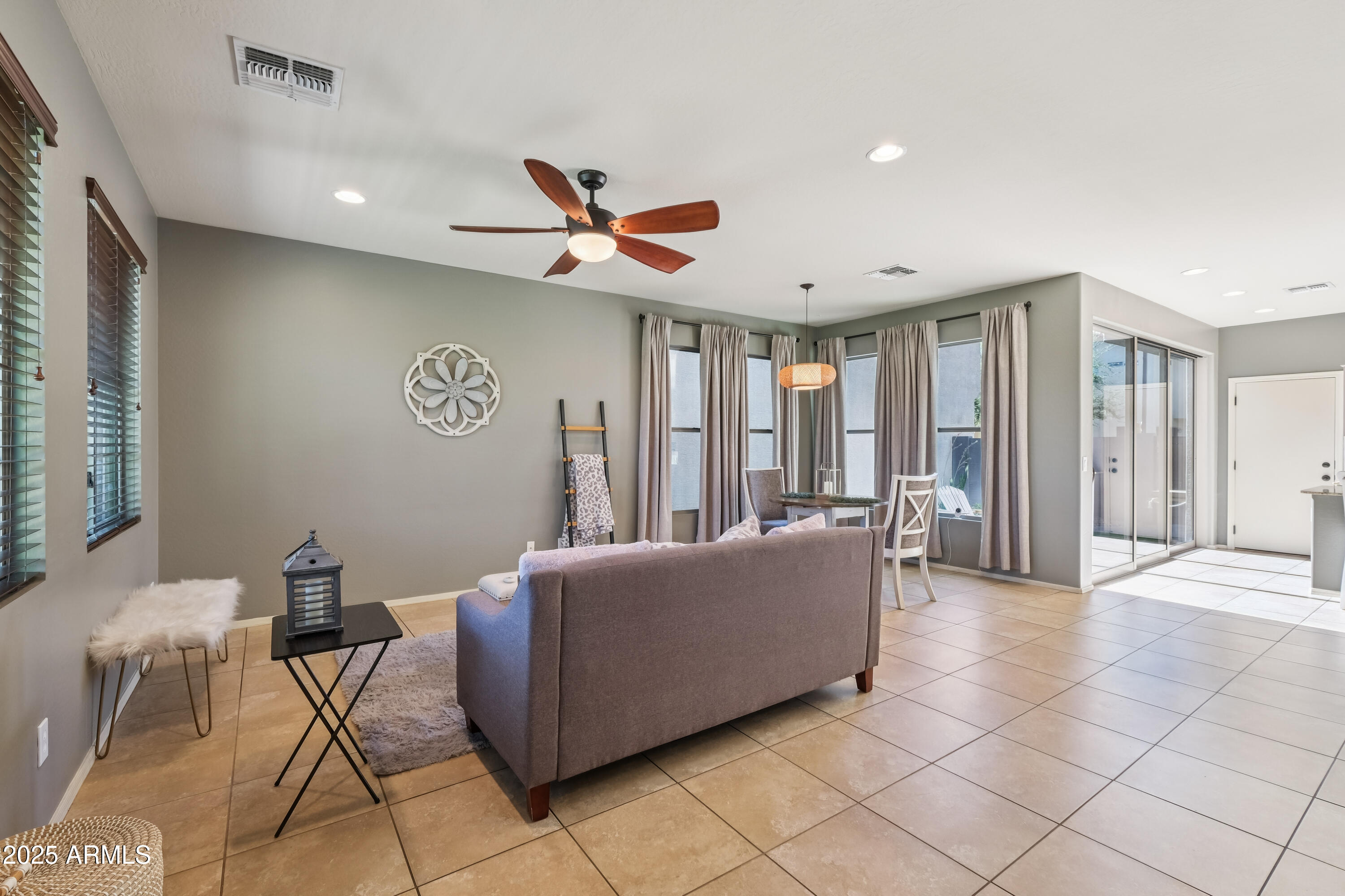 4712 East Bonanza Road Gilbert, AZ 85297 - Photo 14 of 28 Gallery Image 14