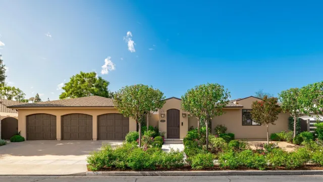 $3,995,000 | 1879 Tahiti Drive, Costa Mesa, CA 92626