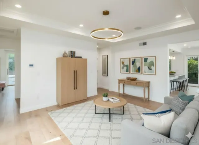 $3,995,000 | 1879 Tahiti Drive, Costa Mesa, CA 92626