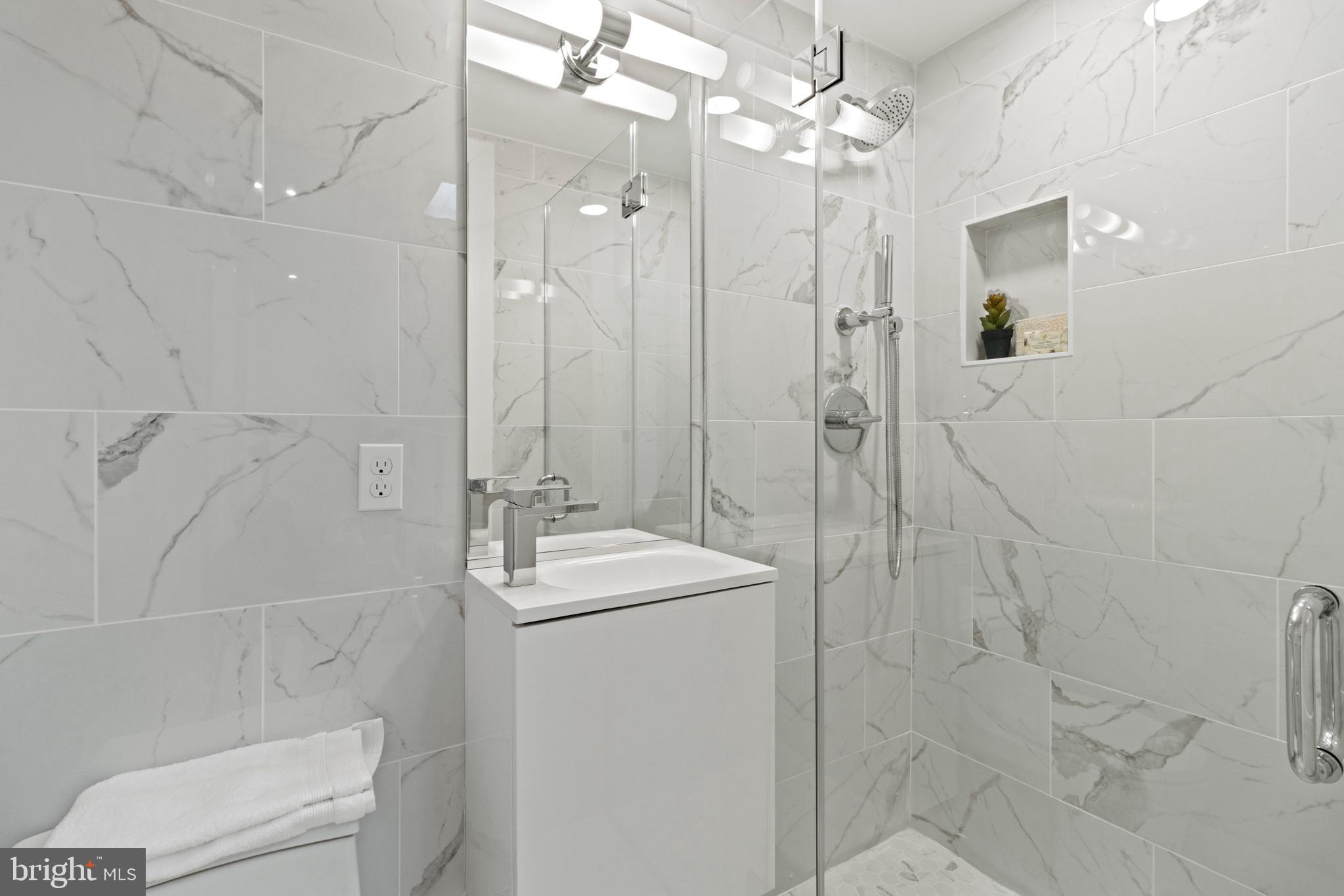 1114 T Street Northwest Washington, DC 20009 - Photo 22 of 34