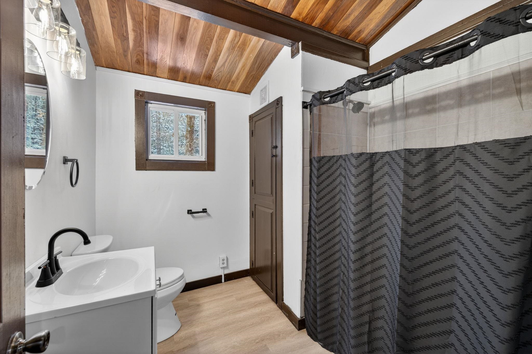 6 Birch Tree Lane Hillsborough, NH 03244 - Photo 21 of 34